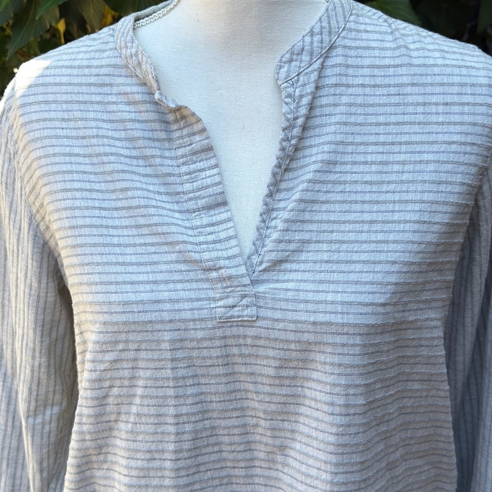 Madewell Light Gray Striped Split-Neck Tunic - image 1